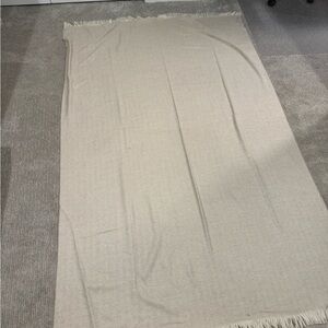 Cream Fringed Throw scarf/blanket
